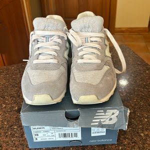 Women’s New Balance Classic 696 - size 10